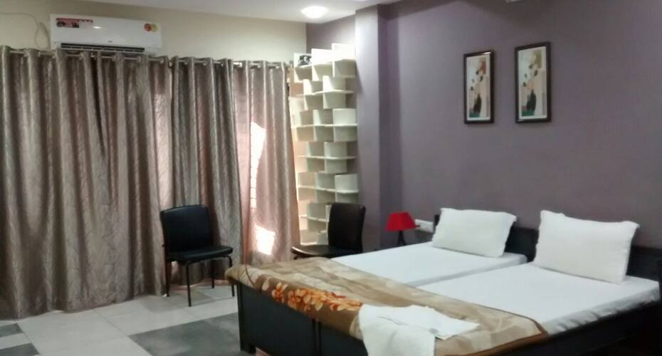 Bina Guest House, Bina 1